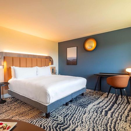 Doubletree By Hilton Lyon Eurexpo & Spa Saint-Priest  Exterior foto