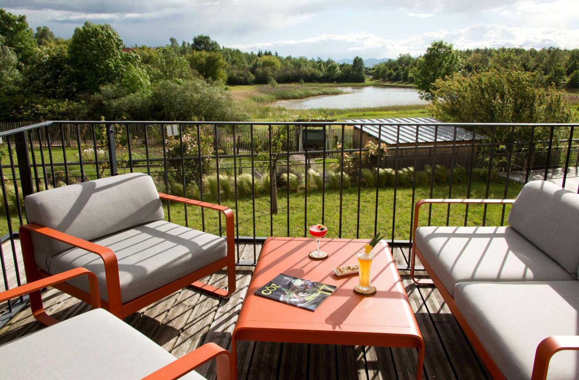 Doubletree By Hilton Lyon Eurexpo & Spa Saint-Priest  Exterior foto